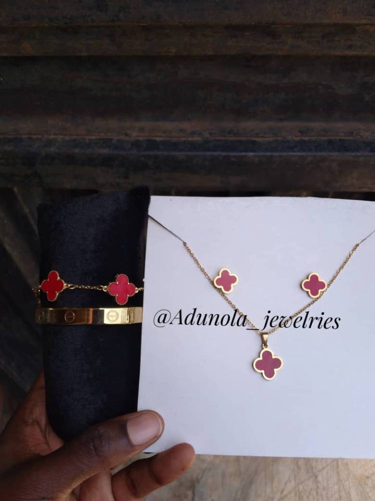 VCA Complete Set Adunola Jewelry Catlog